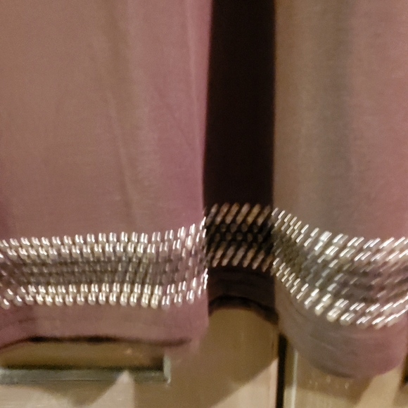 Beautiful top for holidays or any occasion - Picture 3 of 9